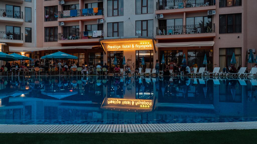 PRESTIGE_AQUAPARK__HOTEL_NISIPURILE_DE_AUR_BULGARIA_AIR_TOUR_TRAVEL